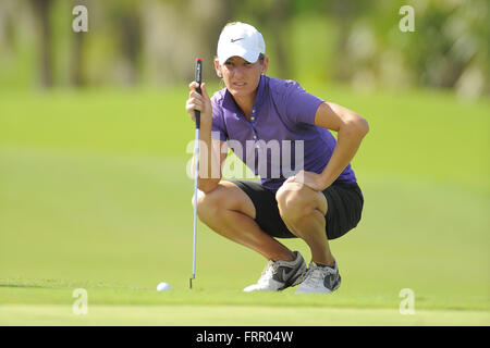 Daytona Beach, FL, USA. 29. September 2013. Kendra wenig während der dritten Runde der Symetra Tour Championship LPGA International am 29. September 2013 in Daytona Beach, Florida. ZUMA Press/Scott A. Miller © Scott A. Miller/ZUMA Draht/Alamy Live-Nachrichten Stockfoto