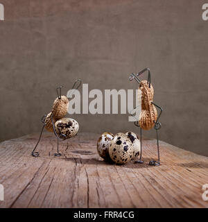 Einfache Dinge - Erdnuss Osterhasen Stockfoto