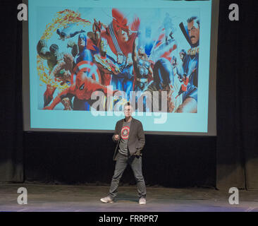 Emporia, Kansas, USA, 28. April 2015 Bill Rosemann Creative Director von Marvel Comics hält Vorträge bei ESU Credit: Mark Reinstein Stockfoto