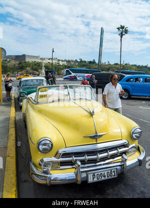 Amerikanische Oldtimer La Havanna Kuba Stockfoto