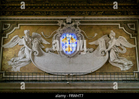 Fresko zeigt das Wappen der Barberini im Inneren der Basilika Santa Maria in Ara Coeli, Rom, Italien Stockfoto