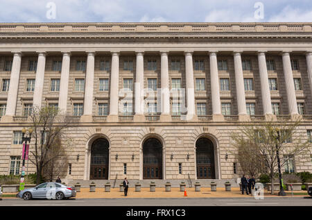 WASHINGTON, DC, USA - IRS Gebäude. Internal Revenue Service. Stockfoto