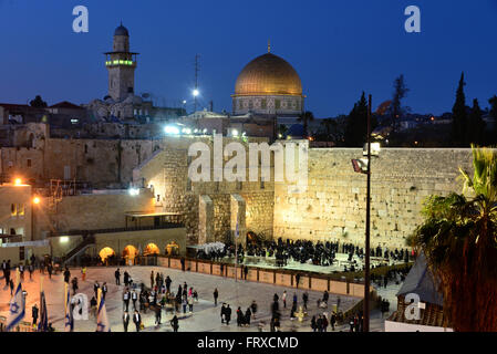 Nacht an der Klagemauer, Jerusalem, Felsendom, Israel Stockfoto