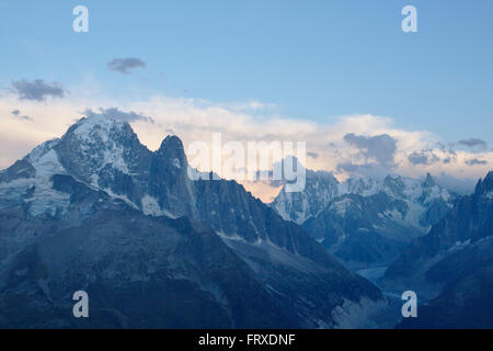 Aiguille Verte und Grandes Jorasses mit Gletscher Mer de Glace, Frankreich Stockfoto