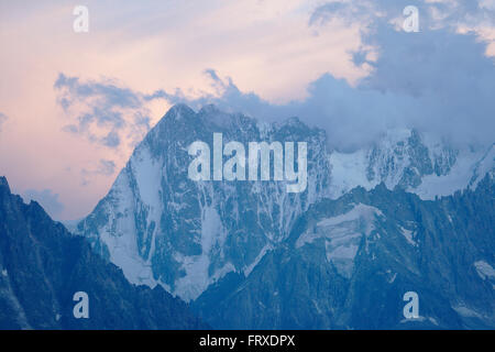 Grandes Jorasses im Abendlicht von Lac Blanc, Frankreich Stockfoto