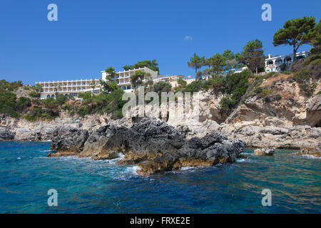 Akrotiri Beach Hotel, Bucht von Paleokastritsa, Korfu Insel, Ionische Inseln, Griechenland Stockfoto