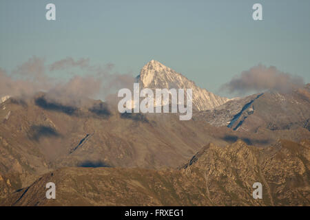 Mont Blanc de Cheilon von Demecre in der Nähe von Martigny, Schweiz Stockfoto