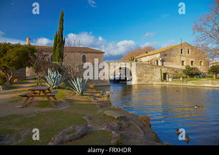 Le Somail, Canal du Midi, Abt. Aude, Languedoc-Roussillon, Frankreich, Europa Stockfoto