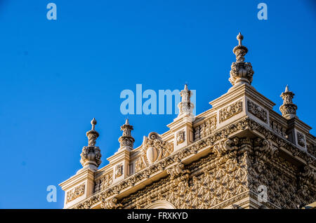 Details in der barocken Architektur in Balboa Park in San Diego, CA, USA Stockfoto