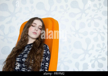 Berlin, Deutschland. 24. März 2016. Die Sängerin Birdy posiert vor einem Interview mit der deutschen Presseagentur (Dpa) in Berlin, Deutschland, 24. März 2016. Foto: INGA KJER/DPA/Alamy Live-Nachrichten Stockfoto