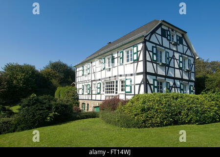 BRD, Nordrhein-Westfalen, Kürten Im Rheinisch-Bergischen Kreis, Fachwerkhaus Stockfoto