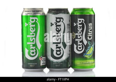 Carlsberg Bier isoliert auf weißem Hintergrund Stockfoto