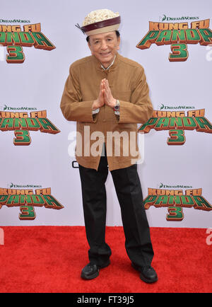 LOS ANGELES, CA - 16. Januar 2016: Schauspieler James Hong bei der Weltpremiere von Kung Fu Panda 3 am TCL Chinese Theatre in Hollywood. Stockfoto