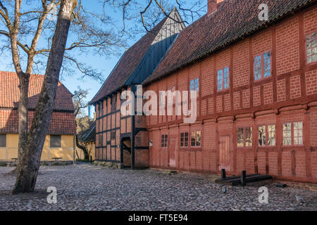 Alte Häuser in gepflasterten Straßen in Odense, die Stadt Hans Christian Andersen, Dänemark Stockfoto