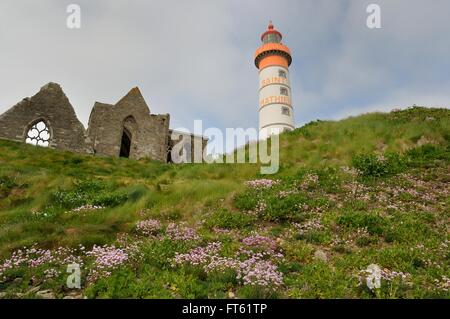 29. Leuchtturm Pointe Saint Mathieu und Abtei Stockfoto