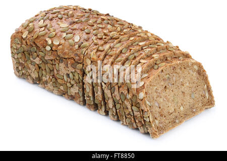Kürbiskern-Brot in Scheiben geschnitten isoliert auf einem weißen Hintergrund-Bäckerei Stockfoto