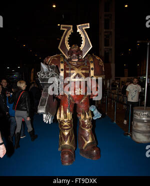 Birmingham, UK, 26. März 2016. Verschiedenen Cosplay-Zeichen bei Schlaflosigkeit 57 Credit: Steven Reh/Alamy Live News Stockfoto