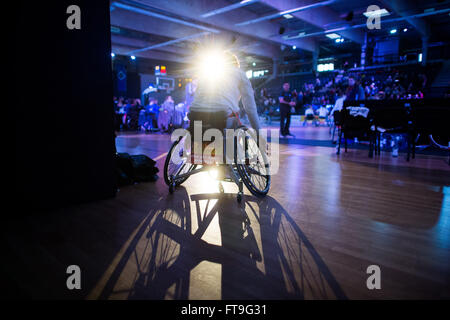 Hamburg, Deutschland. 12. März 2016. Gesche Schuenemann Hamburg kommt in der EuroLeague Rollstuhl Basketball Qualifikationsspiel-Match zwischen BG Korb Hamburg und Beit Halochem Tel Aviv in Inselparkhalle in Hamburg, Deutschland, 12. März 2016. Foto: Lukas Schulze/Dpa/Alamy Live News Stockfoto