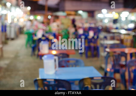 Bild von street Food am Nachtmarkt, Thailand zu verwischen Stockfoto