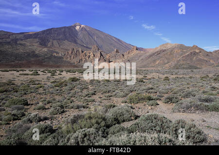 Der Teide, (ein Vulkan auf Teneriffa), Kanarische Inseln, Spanien. Seine 3.718 Meter (12.198 ft)-Gipfel ist der höchste Punkt in Spanien. Stockfoto