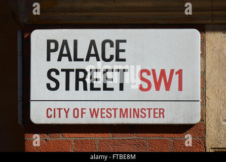 Palast-Street in der City of Westminster, London, in der Nähe von Buckingham Palace Stockfoto