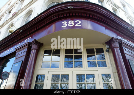 Hopfen & Herrlichkeit Handwerk Bier Pub und Shop, Islington, London Stockfoto