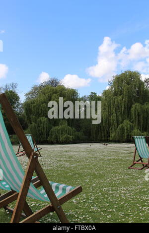 Sonniger Tag im Regents Park Stockfoto