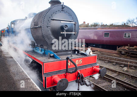 Whitehead, Co. Antrim, UK 28. März 2016. Die Merlin-Dampfmaschine Nr. 85 Stockfoto