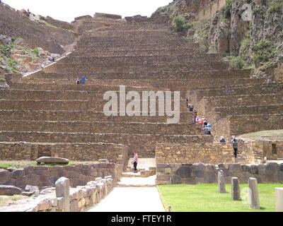 Ollantaytambo Inka-Terrassen Stockfoto