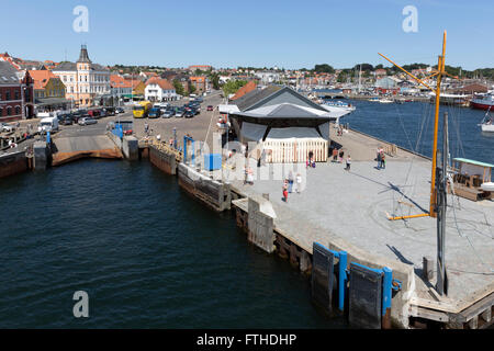 Dock und Plattform für einen Passagier Fähre in Svendborg, Dänemark Stockfoto