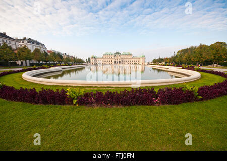 Schöne Aussicht auf Schloss Schönbrunn in Wien, Österreich. Stockfoto