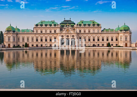 Schöne Aussicht auf Schloss Schönbrunn in Wien, Österreich. Stockfoto