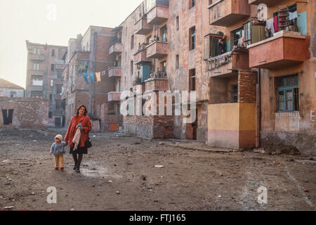 Low-Rise Einfamilienhäuser Block, Durrez, Albanien, 1990 Stockfoto