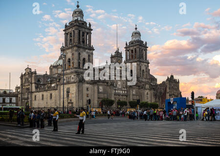 Catedral Metropolitana-Mexiko-Stadt und Zocalo Stockfoto