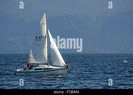 MOANA, NEW ZEALAND, 6. Februar 2016: Segelboote auf Lake Brunner, 6. Februar 2016, New Zealand Stockfoto