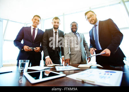 Moderne Geschäftsleute Stockfoto