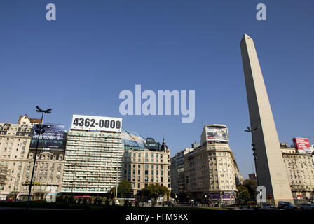 Obelisk auf der Avenida Nove in Buenos Aires - Torre de San Nicolas Stockfoto