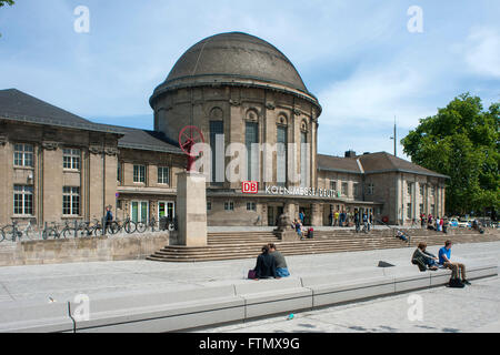 Köln, Deutz, Ottoplatz, Bahnhof Deutz, Empfangsgebäude Köln Messe/Deutz Stockfoto