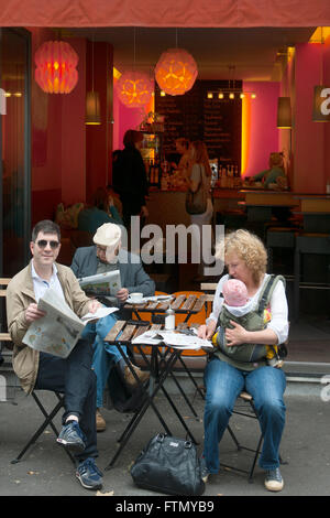 Köln, Sülz, Sülzburgstrasse, Strassencafe Stockfoto