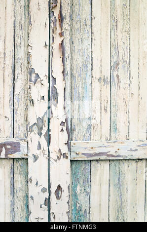 Nahaufnahme der Latten auf alte Scheunentor Stockfoto