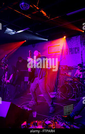 EUGENE, OR - 26. März 2016: Instrumentalen Postrock-Band führt das Patch von Sky in der HiFi-Music-Hall in Eugene, Oregin, USA Stockfoto