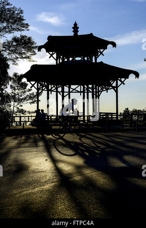 Ciclista Na Vista Chinesa keine Alto da Boa Vista - Parque Nacional da Floresta da Tijuca Stockfoto