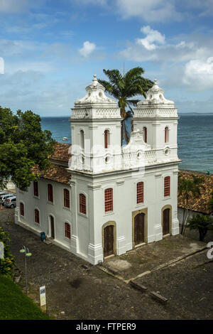 Kapelle von Nossa Senhora da Conceicao - Fassade aus dem 18. Jahrhundert mit Rokoko-Stil erbaute Stockfoto