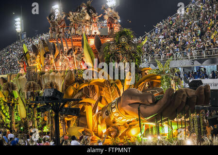 Parade Gremio Recreativo Sambaschule Academicos tun Salgueiro Stockfoto