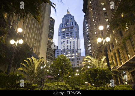 Praca Antonio Prado mit Edificio Altino Arantes nebensächlich - bekannt als Tower Banespa Stockfoto