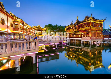 Shanghai, China-Blick auf die traditionellen Yuyuan Garden District. Stockfoto