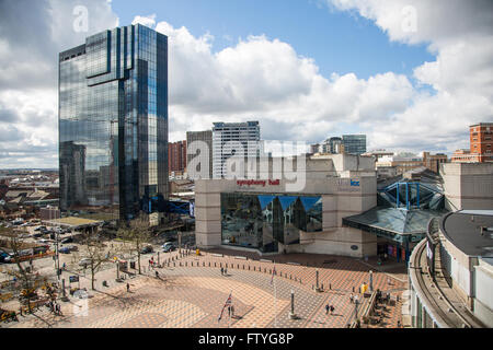 Luftbild von der Symphony Hall Birmingham, Birmingham Bibliothek entnommen. Stockfoto