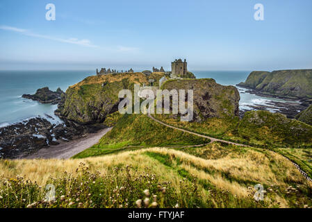 Dunnottar Castle, Schottland, Vereinigtes Königreich. Langzeitbelichtung. Stockfoto