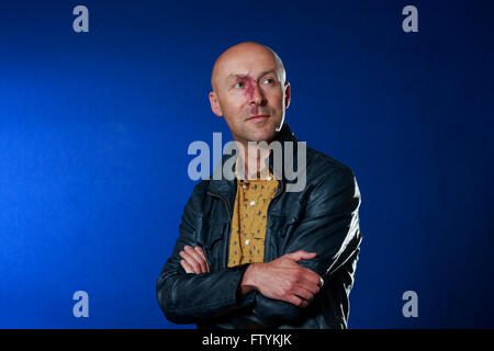 Edinburgh International Book Festival 2013 Porträt von Christopher Brookmyre bei Charlotte Square Garden Pic von Pako Mera Stockfoto