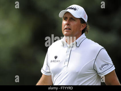 Chaska, MN, Vereinigte Staaten von Amerika. 13. August 2009. Phil Mickelson (USA) in der ersten Runde der 2009 PGA Championship Hazeltine National Golf Club auf 13. August 2009 in Chaska, MN. ZUMA Press/Scott A. Miller © Scott A. Miller/ZUMA Draht/Alamy Live-Nachrichten Stockfoto